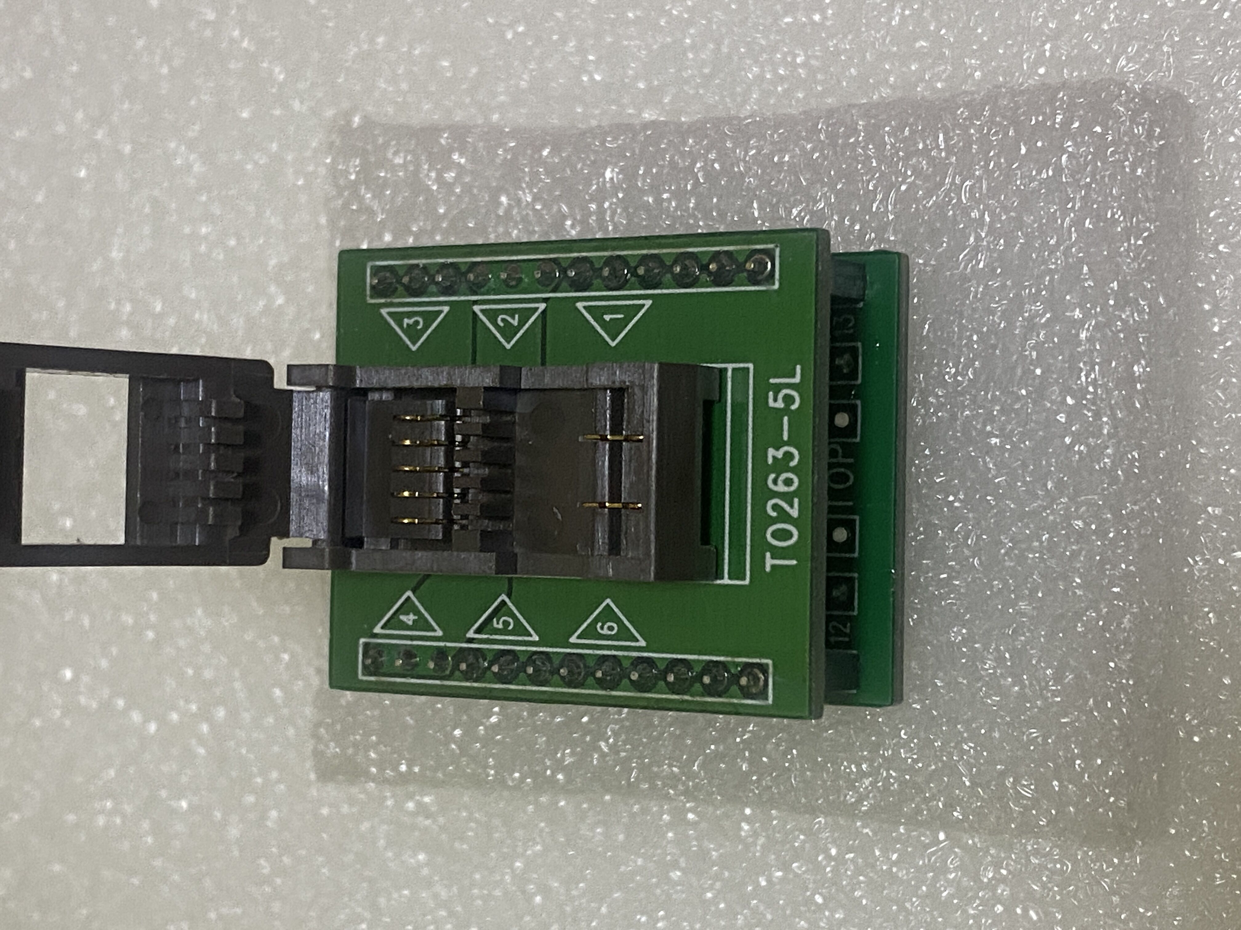 TO263-5L TO DIP Programming Adapter TO-263 TO-263-5 1.7mm Pitch IC Test and Burn in Socket
TO263-5L TO DIP Programming Adapter TO-263 TO-263-5 1.7mm Pitch IC Test and Burn in Socket