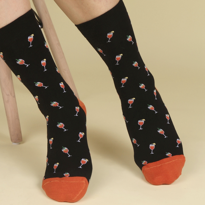 GP original socks autumn and winter card force animation in the simple socks ins tide brand drink casual sock, Black
GP original socks autumn and winter card force animation in the simple socks ins tide brand drink casual sock, Black