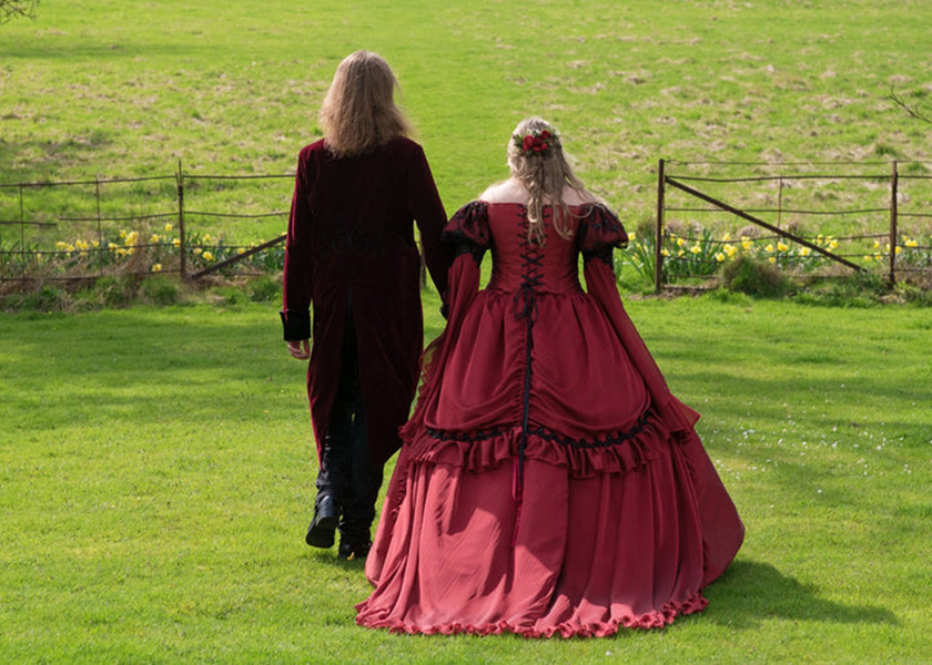 Vintage Burgundy And Black Medieval Wedding Dress Renaissance Victorian Gothic Bridal Ball Gowns Off The Shoulder Long Sleeve Wedding Dresses