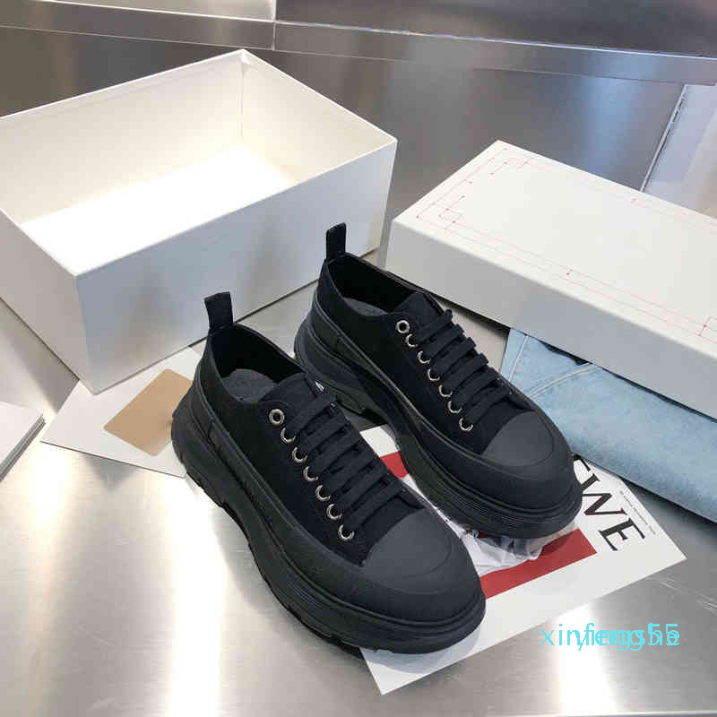 Dress Shoes casual shoes high version thick soled sports small white color matching lace up dad muffin women, Red
Dress Shoes casual shoes high version thick soled sports small white color matching lace up dad muffin women, Red