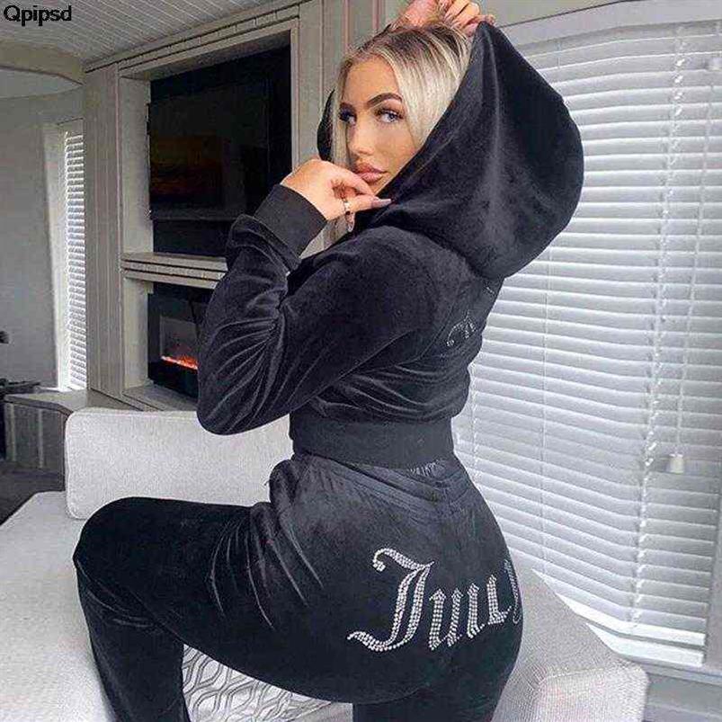 New Tracksuit Women Velvet Juicy Tracksuit Coutoure Couture Track Suit Two Piece Set Coture Sweatsuits For Women Pants Stes Y22031322D, Packaging
New Tracksuit Women Velvet Juicy Tracksuit Coutoure Couture Track Suit Two Piece Set Coture Sweatsuits For Women Pants Stes Y22031322D, Packaging