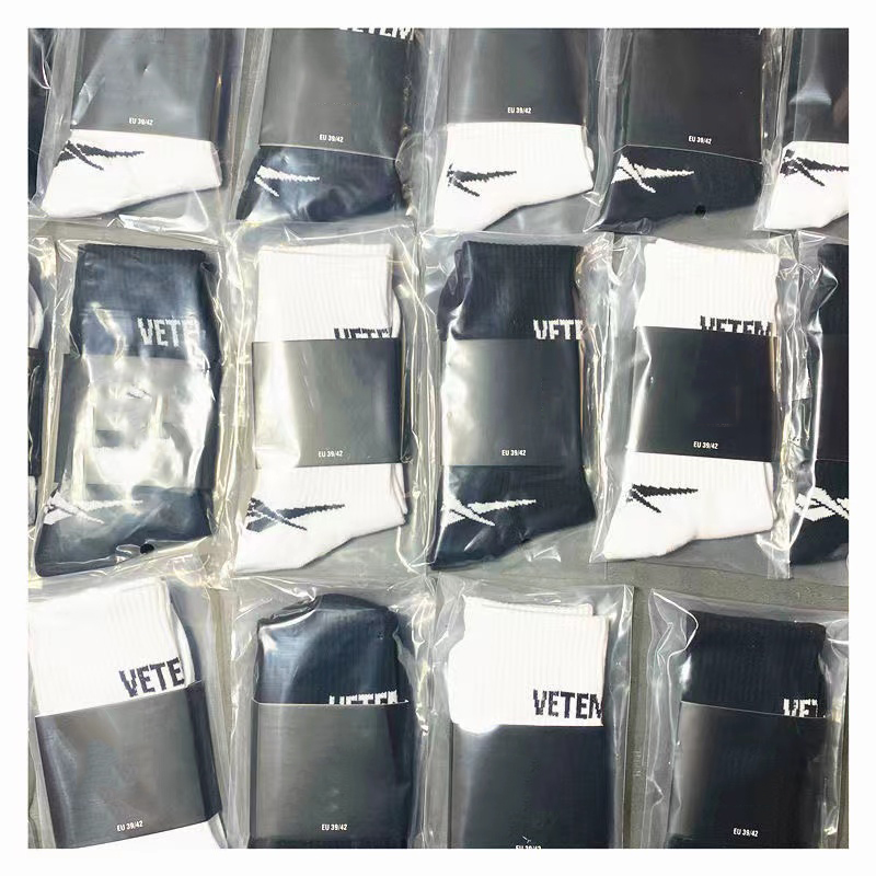 Designer Fashion Sports Socks for Men Women High Quality Cotton Sock Street Style Hip Hop Calcetines Skateboard Basketball Running, Shipping fee
Designer Fashion Sports Socks for Men Women High Quality Cotton Sock Street Style Hip Hop Calcetines Skateboard Basketball Running, Shipping fee