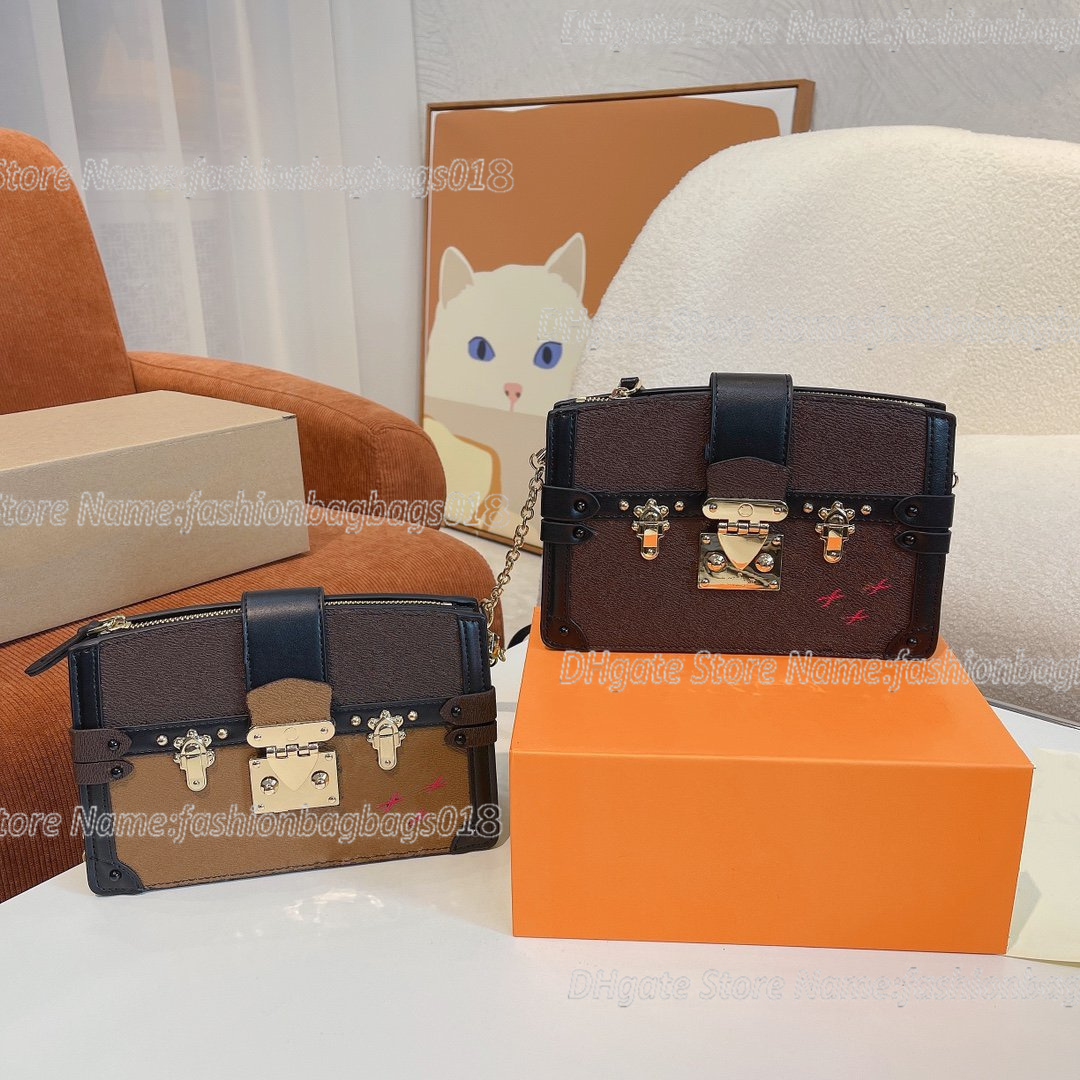2022 New Box Cross Body Bags Womens Mini Retro Fashion Designer Shoulder Bag Black Brown Color Matching Luxury Handbags 22SS
2022 New Box Cross Body Bags Womens Mini Retro Fashion Designer Shoulder Bag Black Brown Color Matching Luxury Handbags 22SS