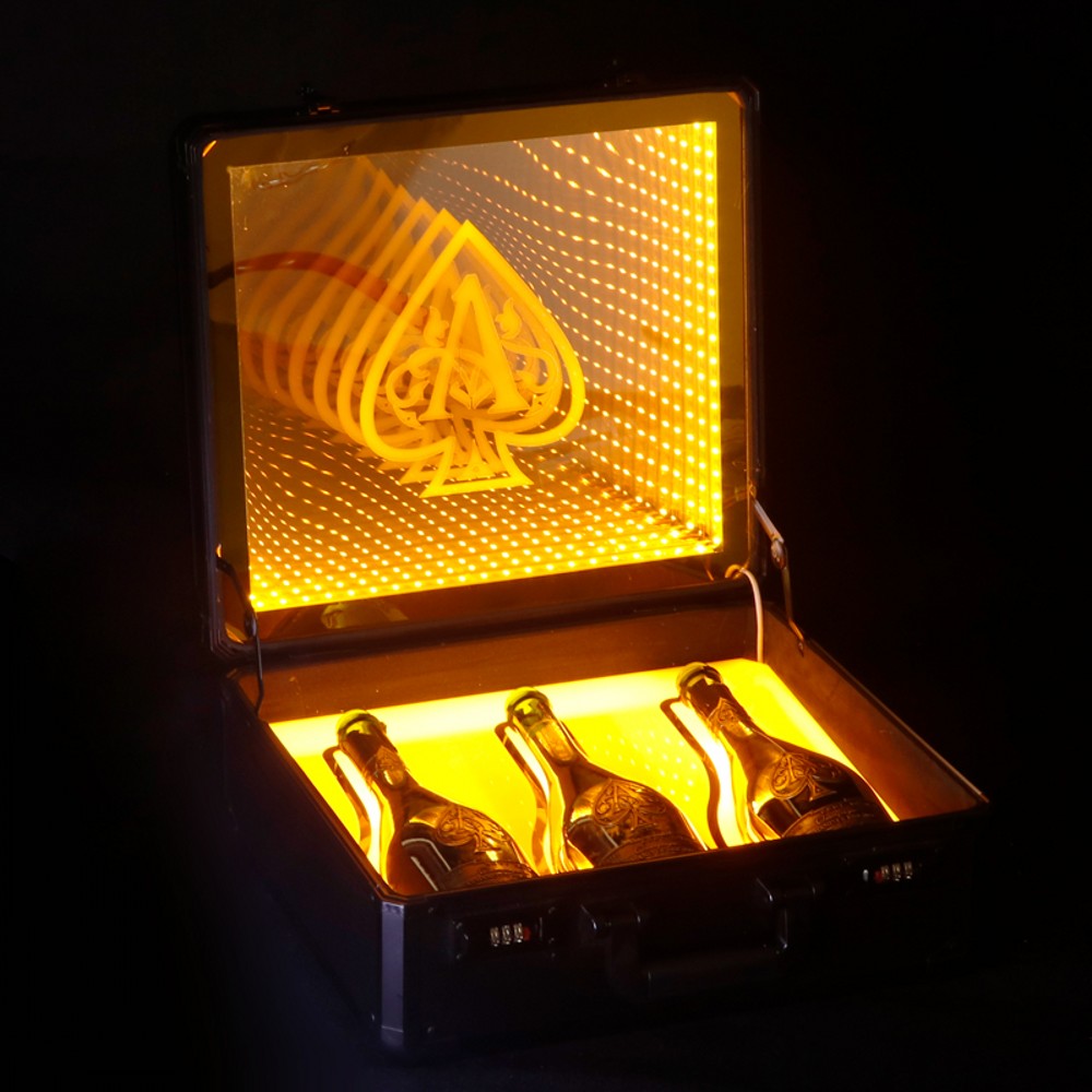 3 Bottles LED Rechargeable DOM P CHAMPAGNE SUITCASE Wine Bottle Carrier Box Glorifier Display Case VIP Presenter for Night Club Lo3011485