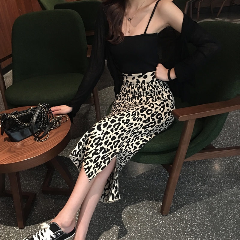 early spring long slit knitted leopard skirt women high waist 220317