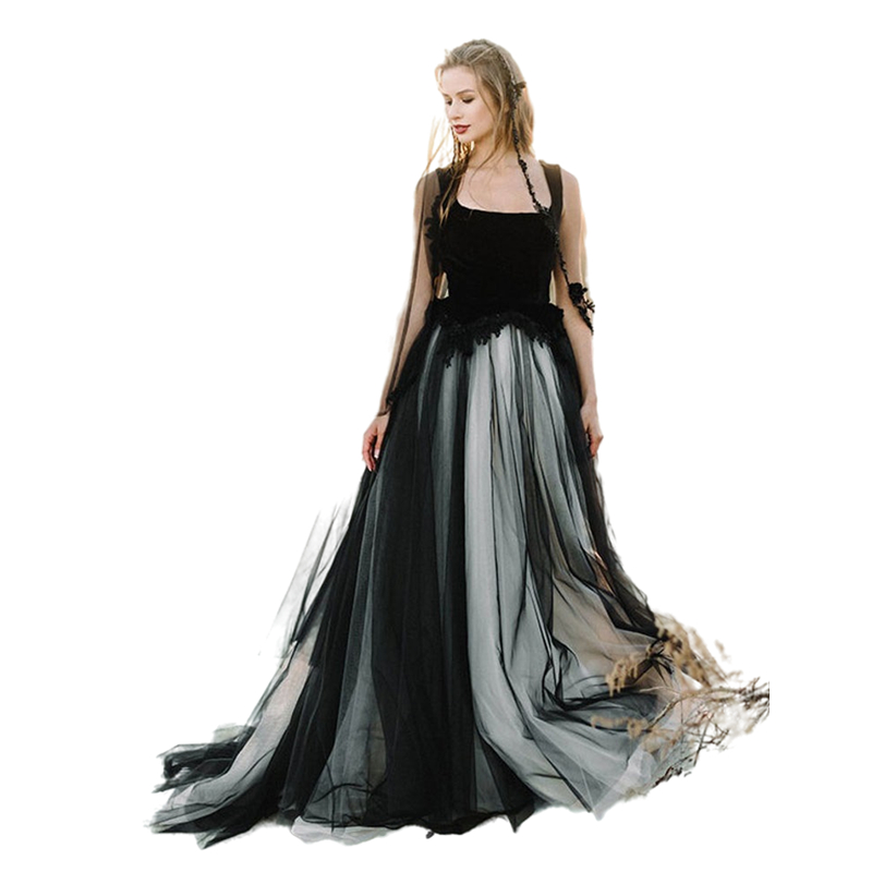 Gothic Black And White A Line Wedding Dress Sleeveless Straps Country Bridal Gowns With Long Veils Appliques Lace Beaded Bride Dresses Vintage Robe De