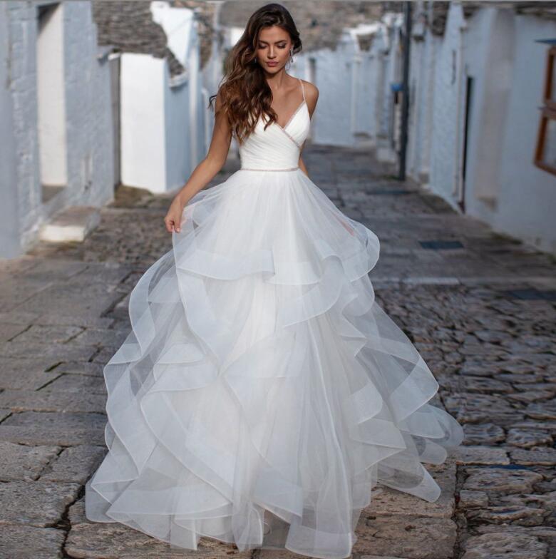 2022 new summer bridal floating gauze wedding dress tube top Wed Dresses Vestido de novia, White
2022 new summer bridal floating gauze wedding dress tube top Wed Dresses Vestido de novia, White