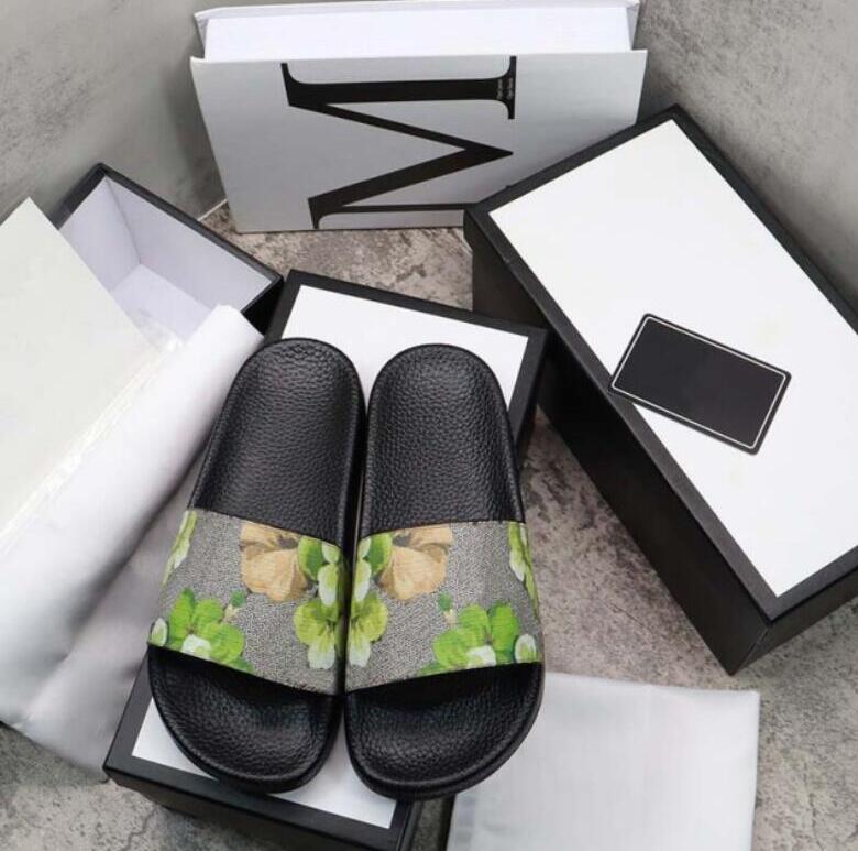 Women Slippers Cartoon Stitch Girls Home Slipper Summer Sandals Men Indoor Outdoor Flip Flops Female Soft Slides, 11
Women Slippers Cartoon Stitch Girls Home Slipper Summer Sandals Men Indoor Outdoor Flip Flops Female Soft Slides, 11
