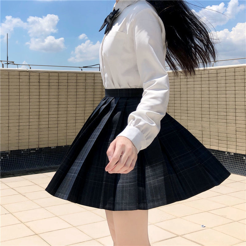 HOUZHOU Gothic Black Plaid Skirt Women Kawaii Harajuku High Waist Pleated Mini Skirts Japanese School Uniform Preppy Style JK 220322