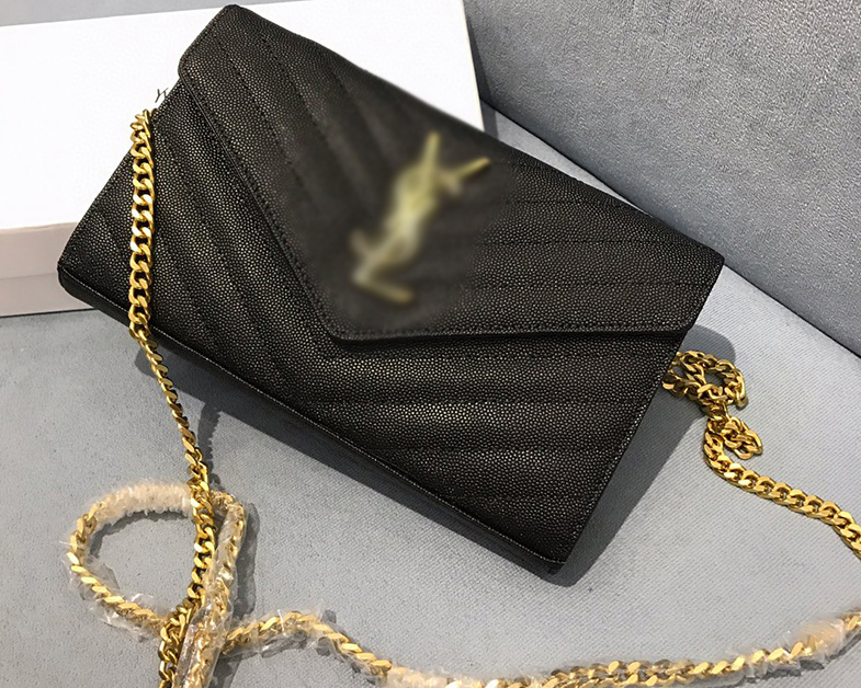 Luxurys Designer Leather Bags Women Genuine Handbag Crossbody Lady Shoulder WOC GGs LVs YSLs louiseity viutonity VUTTONS bag, A1
Luxurys Designer Leather Bags Women Genuine Handbag Crossbody Lady Shoulder WOC GGs LVs YSLs louiseity viutonity VUTTONS bag, A1