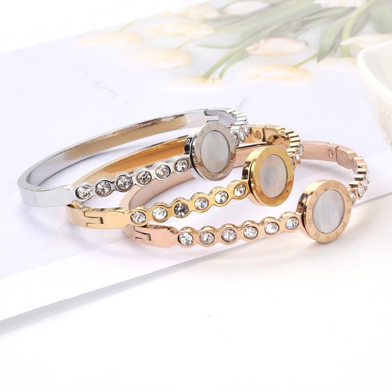 Bangle Stainless Steel Roman Bracelet Female Titanium Buckle Gold Plated Zircon Jewelry
Bangle Stainless Steel Roman Bracelet Female Titanium Buckle Gold Plated Zircon Jewelry