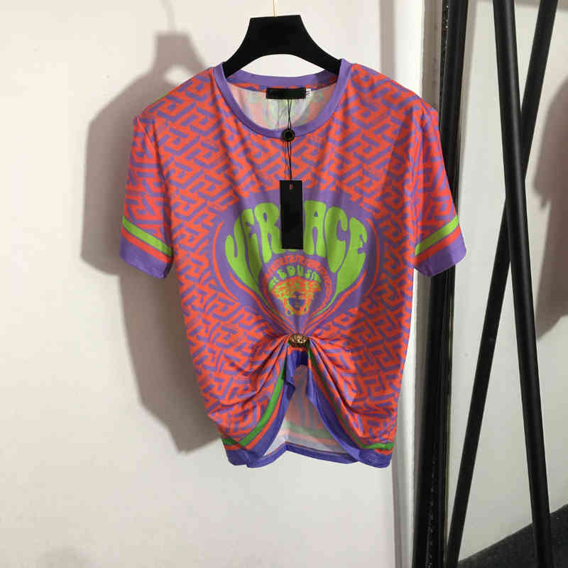 Fashion Womens T shirt Round Neck Geometric Striped T shirts Casual Slim Fit And Comfortable Trend Brand Logo Designers High End Women Clothing
Fashion Womens T shirt Round Neck Geometric Striped T shirts Casual Slim Fit And Comfortable Trend Brand Logo Designers High End Women Clothing