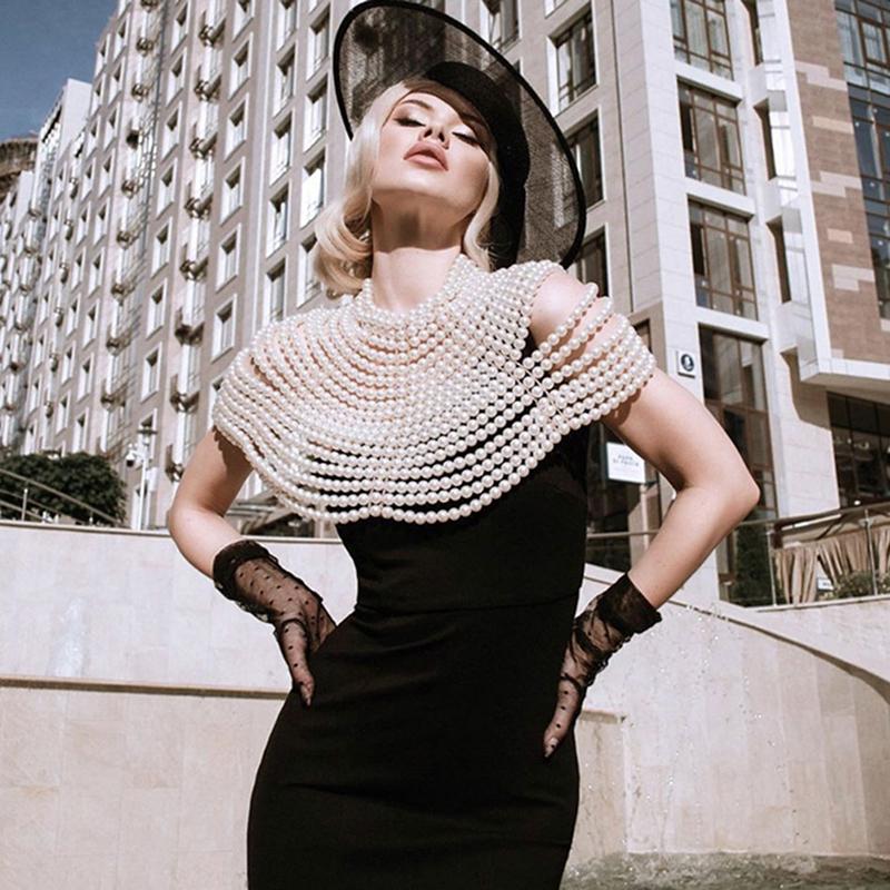 Pendant Necklaces Handmade Multilayer Pearl Necklace & Party Jewelry Luxury Sexy Shoulder Chain Vintage Body Collier Maxi NecklacePendan
Pendant Necklaces Handmade Multilayer Pearl Necklace & Party Jewelry Luxury Sexy Shoulder Chain Vintage Body Collier Maxi NecklacePendan