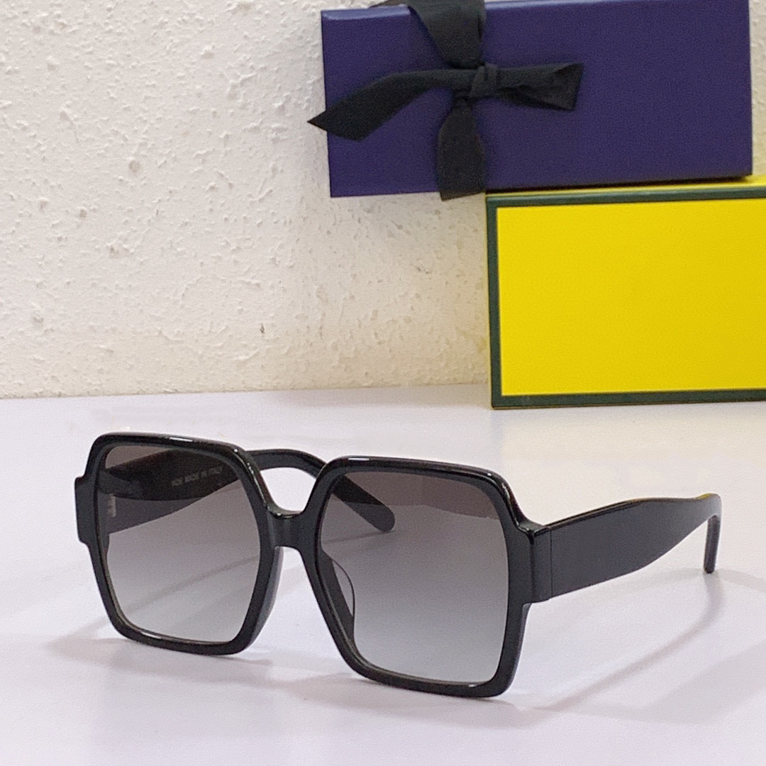 Sunglasses For Men Women Summer 0618 Style Anti-Ultraviolet Retro Plate Full Frame Eyeglasses Random Box
Sunglasses For Men Women Summer 0618 Style Anti-Ultraviolet Retro Plate Full Frame Eyeglasses Random Box