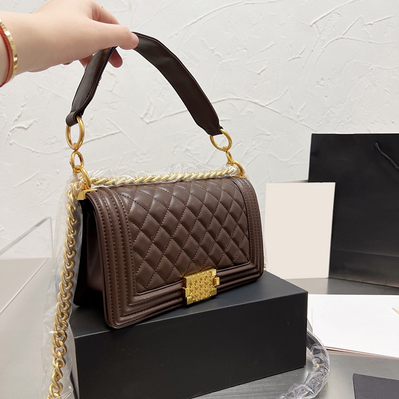 2022Ss Summer Womens Letter Shoulder Bag Classic Mini Flap Boy Girls Fashion Crossbody Clutch Cosmetic Large Capacity Le Vintage Designer Lu