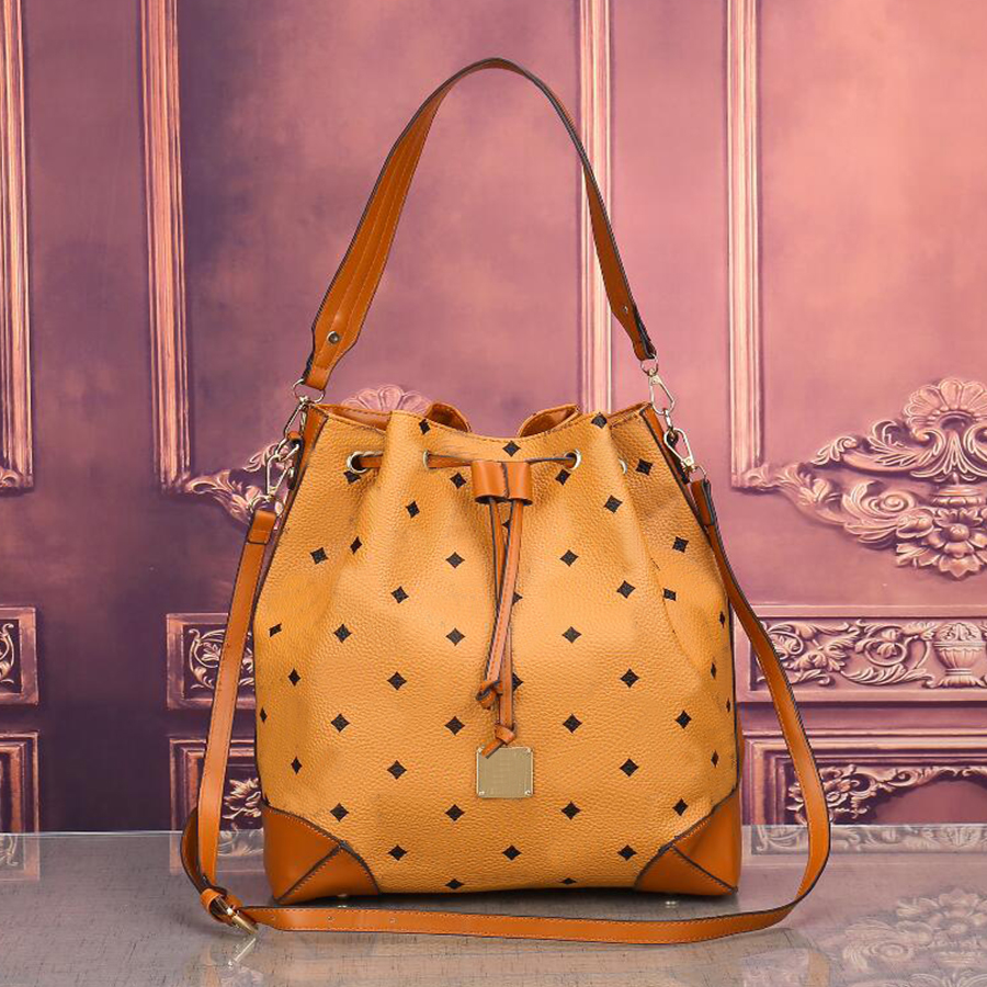 NEONOE bb MM Luxurys Designers Women Bags LOULOU purses handbags shoulder bag leather bucket womens flower printing crossbody purse Buckets TWISTs neonoes bag
NEONOE bb MM Luxurys Designers Women Bags LOULOU purses handbags shoulder bag leather bucket womens flower printing crossbody purse Buckets TWISTs neonoes bag