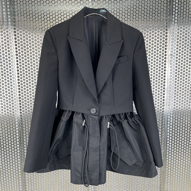 TWOTWINSTYLE Minimalist Solid Fold Pleated Female Blazer Notched Long Sleeve Loose Waist Patchwork Women's Coat Autumn 220402