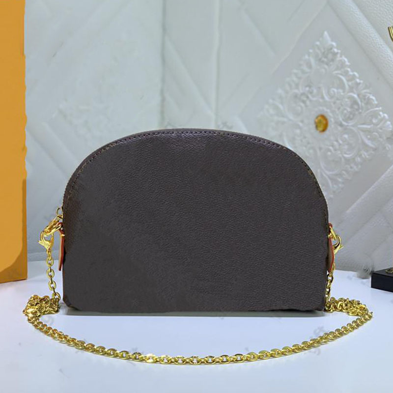 Luxurys Messenger Cosmetic Wallet chain Bag Shoulder Designers Purse Leather Evening Mini makeup Pouches Belt Bags Long M47353, Brown plaid 1
Luxurys Messenger Cosmetic Wallet chain Bag Shoulder Designers Purse Leather Evening Mini makeup Pouches Belt Bags Long M47353, Brown plaid 1