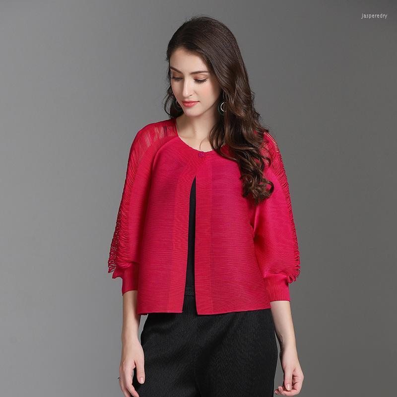 Women's Plus Size Outerwear & Coats Short Jackets Woman Autumn Winter Stretch Miyake Pleated Hollow Out Solid Color Round Neck Cardigan Fema, Rose red
Women's Plus Size Outerwear & Coats Short Jackets Woman Autumn Winter Stretch Miyake Pleated Hollow Out Solid Color Round Neck Cardigan Fema, Rose red
