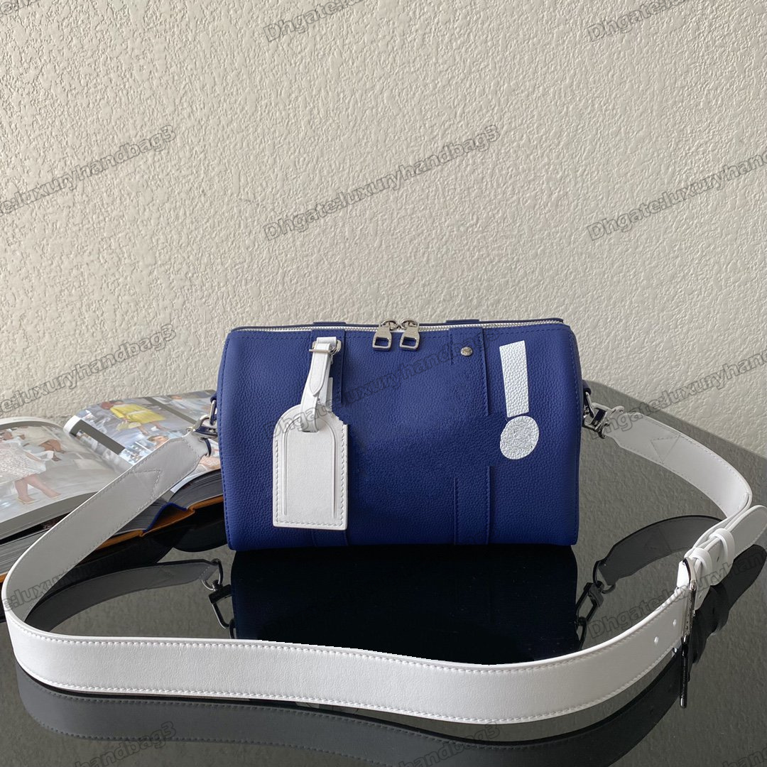 City Keep Cross Body Bag 1930 Blue Leather Zip Purse Wallet Adjustable Strap Small Mens Designer Bags Everyday M58747
City Keep Cross Body Bag 1930 Blue Leather Zip Purse Wallet Adjustable Strap Small Mens Designer Bags Everyday M58747
