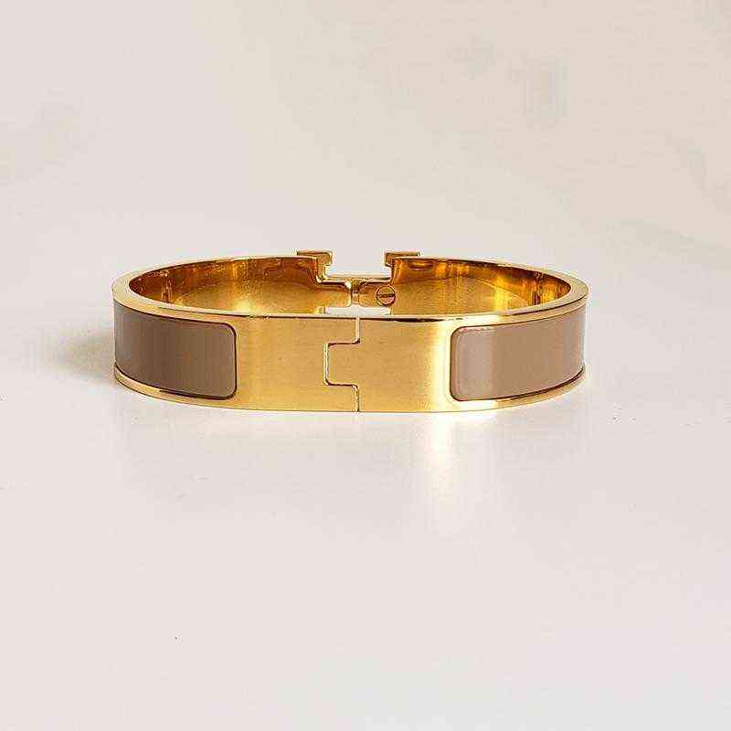 Design Bangle High quality man mens Bracelet Designer jewelry 18 color gold Buckle Bracelets stainless steel 17/19 size for men and woman
Design Bangle High quality man mens Bracelet Designer jewelry 18 color gold Buckle Bracelets stainless steel 17/19 size for men and woman