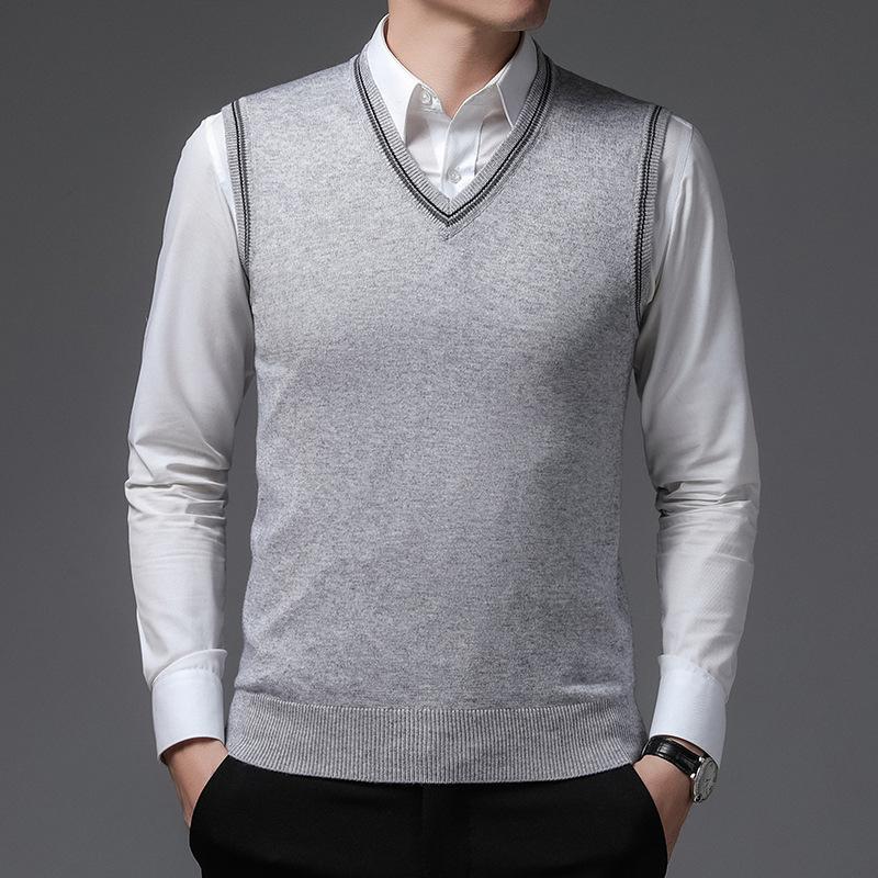 Men's Vests Autumn And Winter V-neck Men's Solid Color Knitted Sweater 2022 Fashion Trend Wear Vest Sleeveless SweaterMen's, Black
Men's Vests Autumn And Winter V-neck Men's Solid Color Knitted Sweater 2022 Fashion Trend Wear Vest Sleeveless SweaterMen's, Black