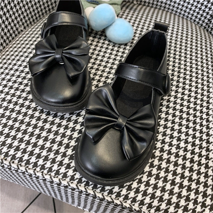 Sepatu Wanita Platform Chunky Ikatan Simpul Lucu Retro Gothic Mary Jane Perancang Busana Hitam Paten Kulit 220614, Bright black
Sepatu Wanita Platform Chunky Ikatan Simpul Lucu Retro Gothic Mary Jane Perancang Busana Hitam Paten Kulit 220614, Bright black