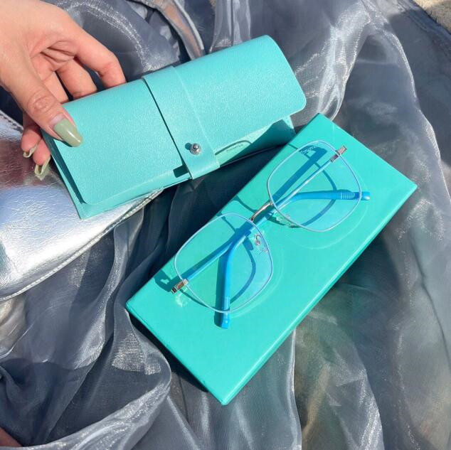 Top quality Fashion Large frame Designer sunglasses Women Pink Blue Beauty beach glasses TIF UV400 Womens Sunglasses with gift box
Top quality Fashion Large frame Designer sunglasses Women Pink Blue Beauty beach glasses TIF UV400 Womens Sunglasses with gift box