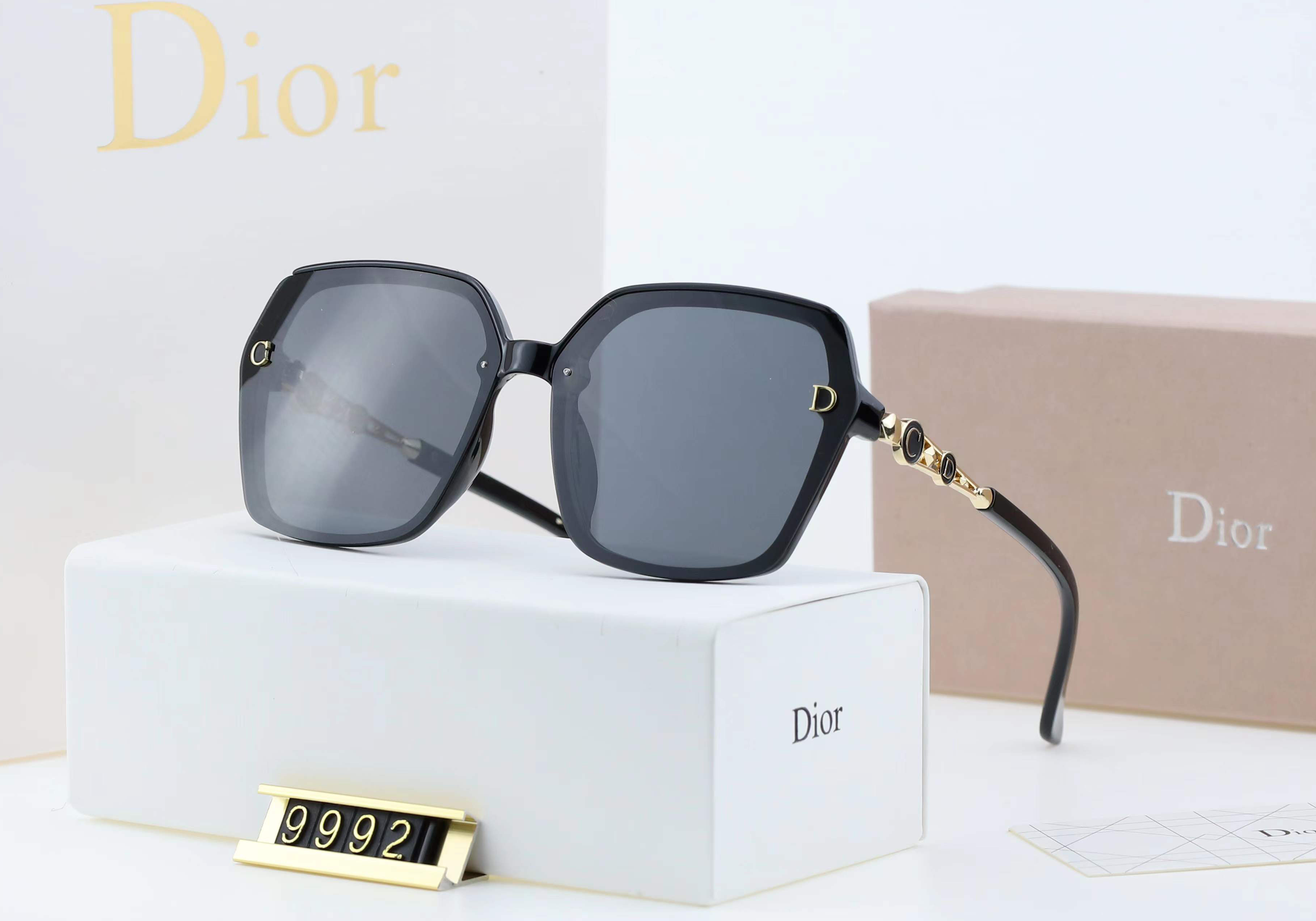 Dior Polarized Sunglasses Men Women Drive Brand Sunglass Luxury Big Square Frame UV400 Eyewear Polaroid Sun Glass
Dior Polarized Sunglasses Men Women Drive Brand Sunglass Luxury Big Square Frame UV400 Eyewear Polaroid Sun Glass