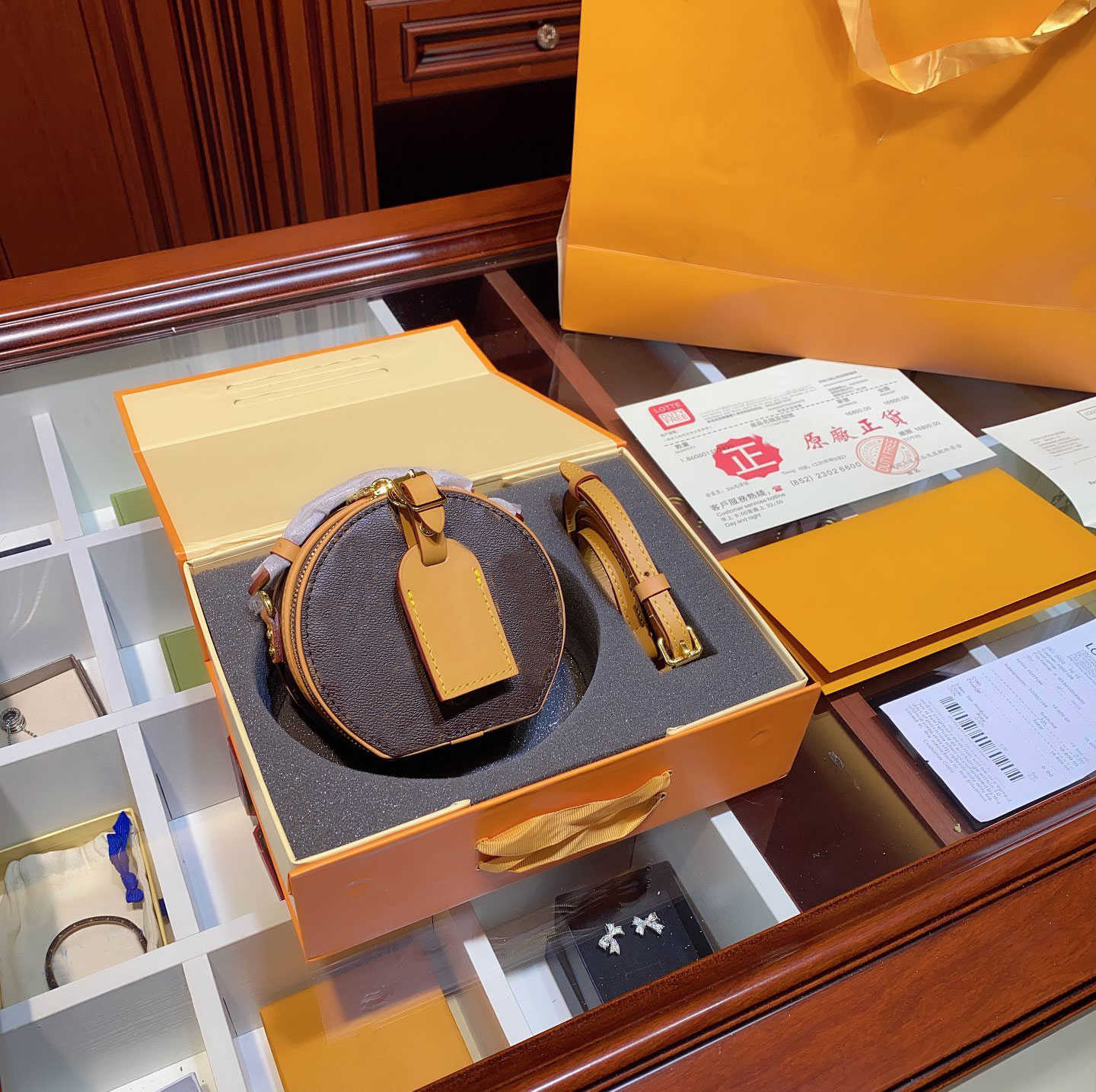 Counter High Quality Women Shoulder Bag Handbag Leather Coin Purse Luxury Designer Fashion Clutch Casual Messenger Bags, Make up the difference
Counter High Quality Women Shoulder Bag Handbag Leather Coin Purse Luxury Designer Fashion Clutch Casual Messenger Bags, Make up the difference