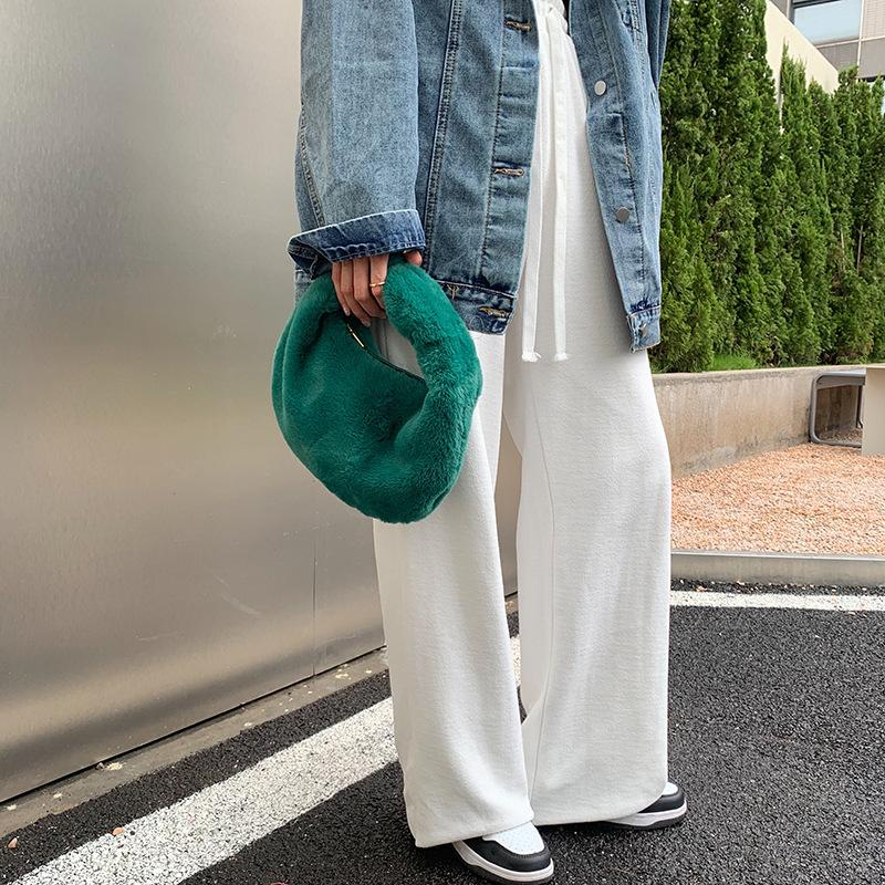 Evening Bags Candy Color Plush Faux Fur Handbags And Purses For Women 2022 Winter Soft Warm Travel Luxury Designer Small Totes Green, White
Evening Bags Candy Color Plush Faux Fur Handbags And Purses For Women 2022 Winter Soft Warm Travel Luxury Designer Small Totes Green, White