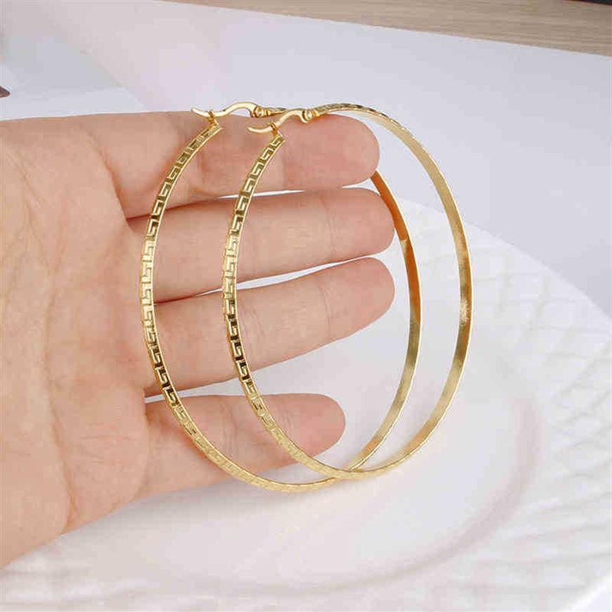 Designer Earrings studs Luxury Jewelry Gold Color Stainless Steel Big Hoop Earring for Women Large Hoops Chinese Design Ladies Ear260R
Designer Earrings studs Luxury Jewelry Gold Color Stainless Steel Big Hoop Earring for Women Large Hoops Chinese Design Ladies Ear260R