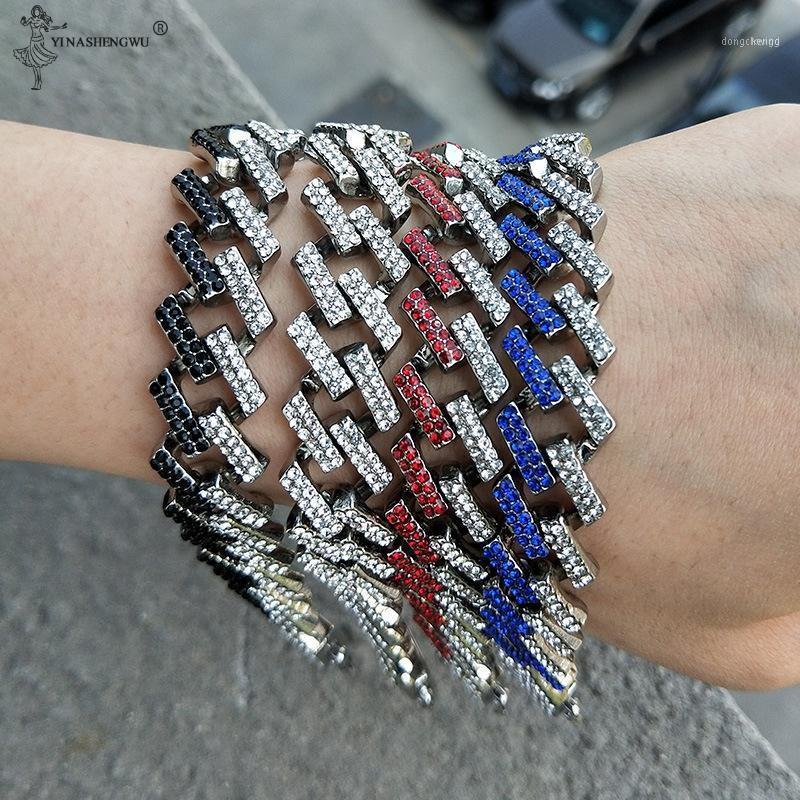 Hip Hop Fashion Jewelry Necklaces 15mm Iced Out 2 Row Prong Cuban Link Chains For Men Women Party Accessories
Hip Hop Fashion Jewelry Necklaces 15mm Iced Out 2 Row Prong Cuban Link Chains For Men Women Party Accessories
