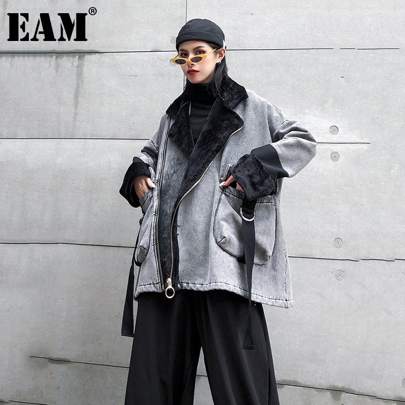 EAM Loose Fit Gray Denim With Velet Big Size Jacket Lapel Long Sleeve Women Coat Fashion Autumn Winter 1DC386 201029