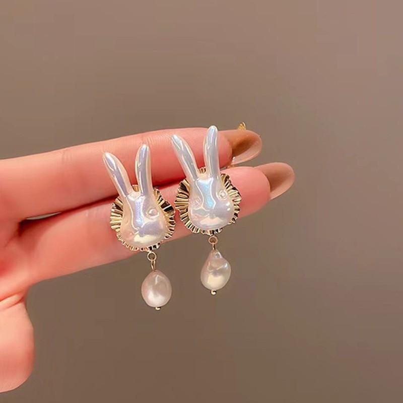 Dangle & Chandelier Fashion Temperament Fine Pearl Drop Earrings Sweet Lovely Cartoon Modelling Senior Joker Women JewelryDangle
Dangle & Chandelier Fashion Temperament Fine Pearl Drop Earrings Sweet Lovely Cartoon Modelling Senior Joker Women JewelryDangle
