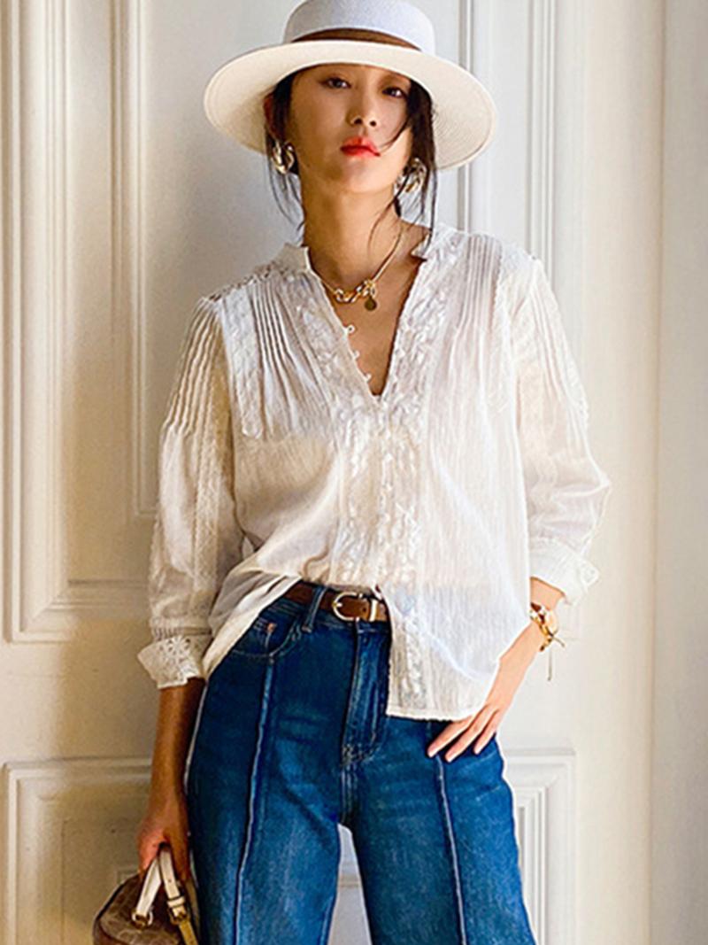 Women' Blouses & Shirts Women Cotton Chic Button V Neck Long Sleeve French Elegant Lace Cardigan Shirt Solid Color Commute TopsWomen, As pic
Women' Blouses & Shirts Women Cotton Chic Button V Neck Long Sleeve French Elegant Lace Cardigan Shirt Solid Color Commute TopsWomen, As pic