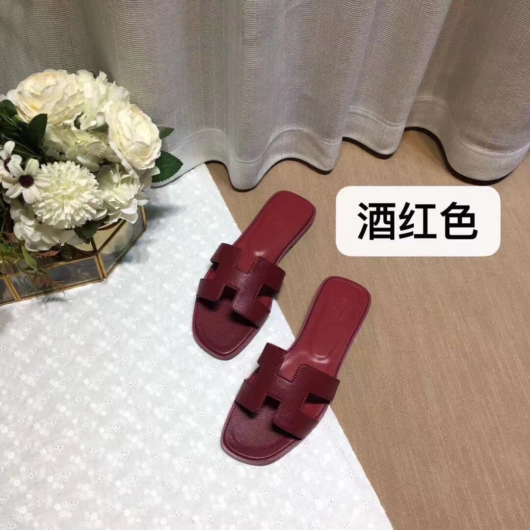 2022 Fashion Design Women's Slippers Women's Fashion Leather Outdoor Beach Slippers Casual All-match Sandals Plus Size 42 dfgdgdfgasdads