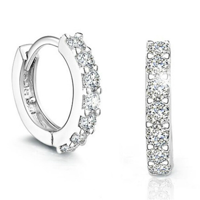 OMHXZJ Wholesale Huggie Fashion jewelry circular Elegant girl woman single row drill 925 Sterling silver Stud Earrings YS24
OMHXZJ Wholesale Huggie Fashion jewelry circular Elegant girl woman single row drill 925 Sterling silver Stud Earrings YS24
