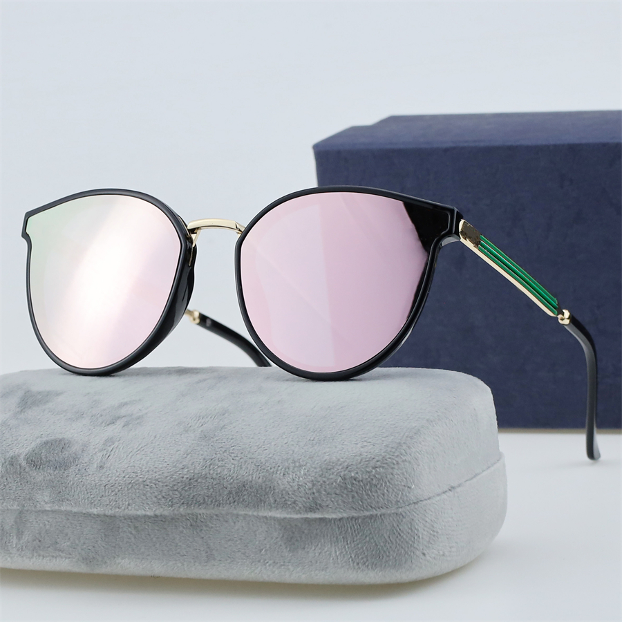 60Sunglasses Designer Sunglasses Classic Brand Men Women Eyewear Outdoor Shades PC Frame Fashion Lady UV400 Sun glasses Mirrors
60Sunglasses Designer Sunglasses Classic Brand Men Women Eyewear Outdoor Shades PC Frame Fashion Lady UV400 Sun glasses Mirrors