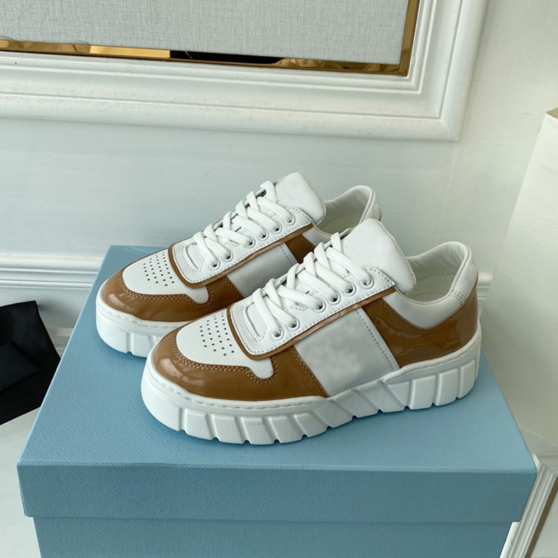 Men Women Platform Sneakers Modern Applique Designer Shoes Thick Flat Lace-up Fabric Casual Shoes High Quality Outdoor Trainers Shoes NO404
Men Women Platform Sneakers Modern Applique Designer Shoes Thick Flat Lace-up Fabric Casual Shoes High Quality Outdoor Trainers Shoes NO404