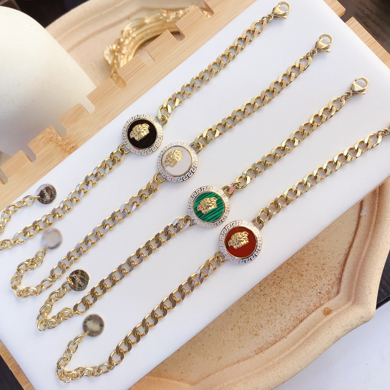 Classic Bracelets Fashion Elegant Stainless Steel Bangle Women 18K Gold Plated Bracelet Wristband Cuff Chain Lovers Gift Wedding Jewelry L036
Classic Bracelets Fashion Elegant Stainless Steel Bangle Women 18K Gold Plated Bracelet Wristband Cuff Chain Lovers Gift Wedding Jewelry L036