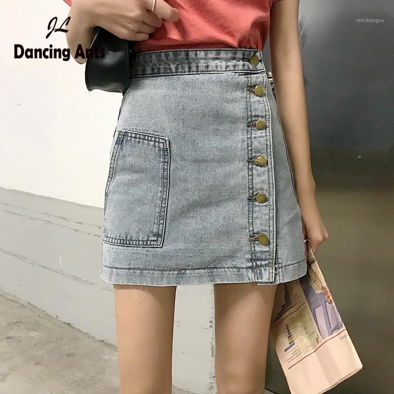 Women A-line Denim Skirts High Waist Single Breasted Slim Package Hip Skirt 2022 Summer Korean Femme Half-Length, Blue
Women A-line Denim Skirts High Waist Single Breasted Slim Package Hip Skirt 2022 Summer Korean Femme Half-Length, Blue