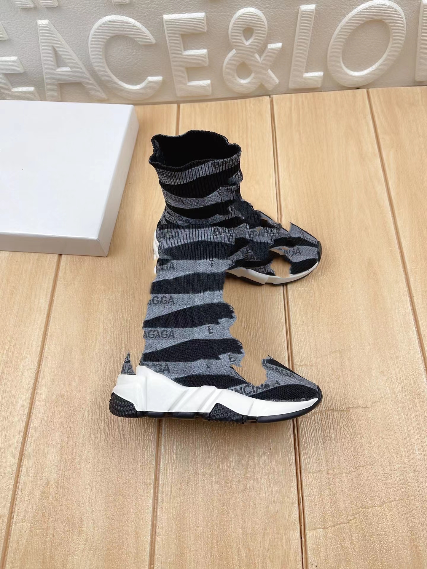 toddler boy shoes athletic basketball sneakers shoe black color child designer girl fashion autumn kids boys sneaker
toddler boy shoes athletic basketball sneakers shoe black color child designer girl fashion autumn kids boys sneaker