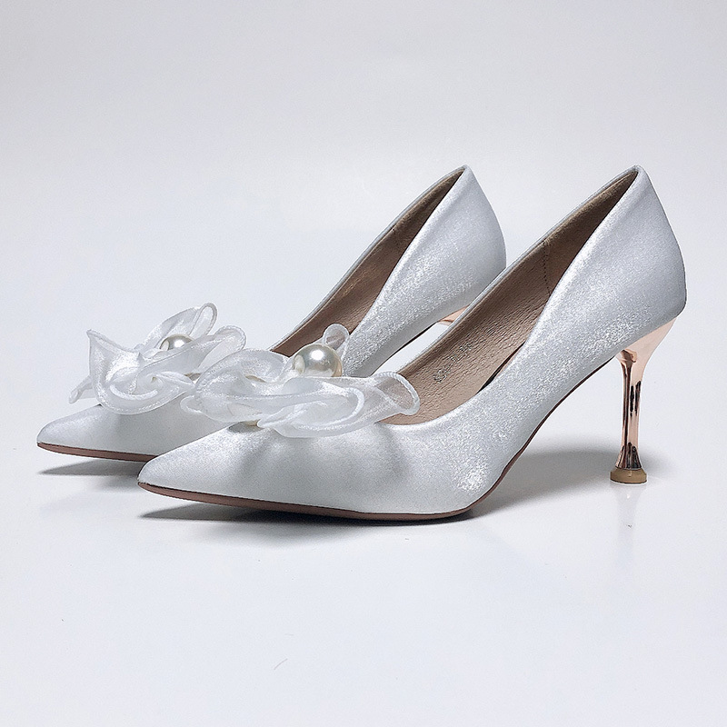 2022 Cinderella Pearls Shoes Bridal Rhinestone Wedding Shoes With Flower Genuine Women