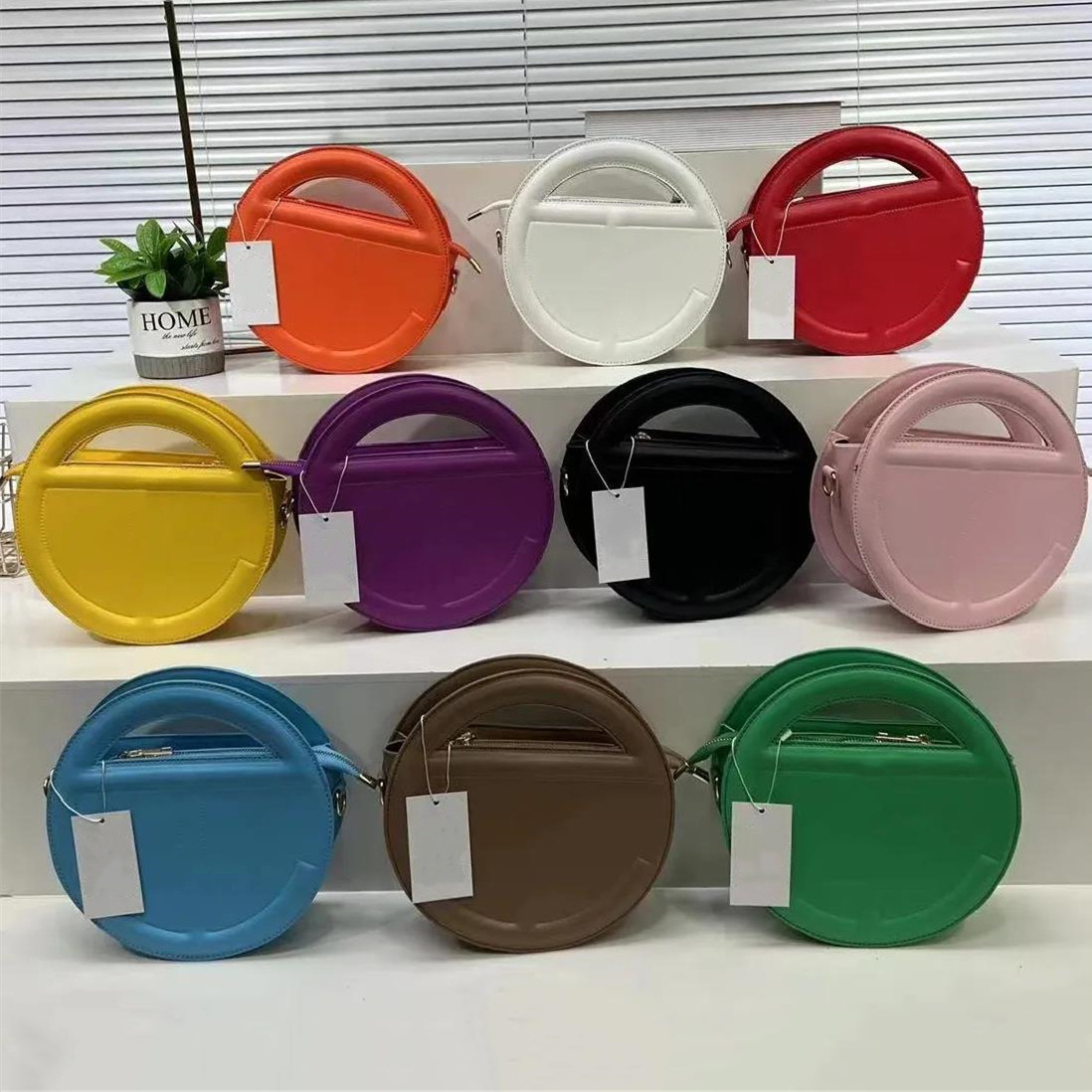 Mini Round Circle Bags Handbags designer bags luxury plain handbag Fashion crossbody shoulder bag Woman Geometric Purse Wallet 2022, Contact seller
Mini Round Circle Bags Handbags designer bags luxury plain handbag Fashion crossbody shoulder bag Woman Geometric Purse Wallet 2022, Contact seller