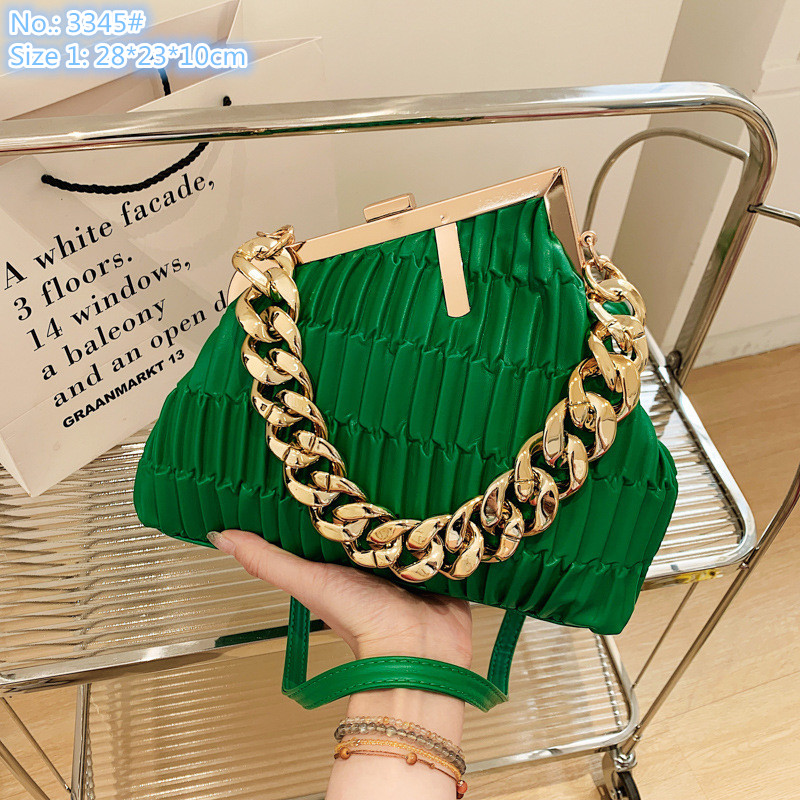 Wholesale ladies shoulder bags summer personality irregular fashion handbag street trend solid color leather mobile phone coin purse small fresh chain bag 3 styles, Yellow2-6005#
Wholesale ladies shoulder bags summer personality irregular fashion handbag street trend solid color leather mobile phone coin purse small fresh chain bag 3 styles, Yellow2-6005#