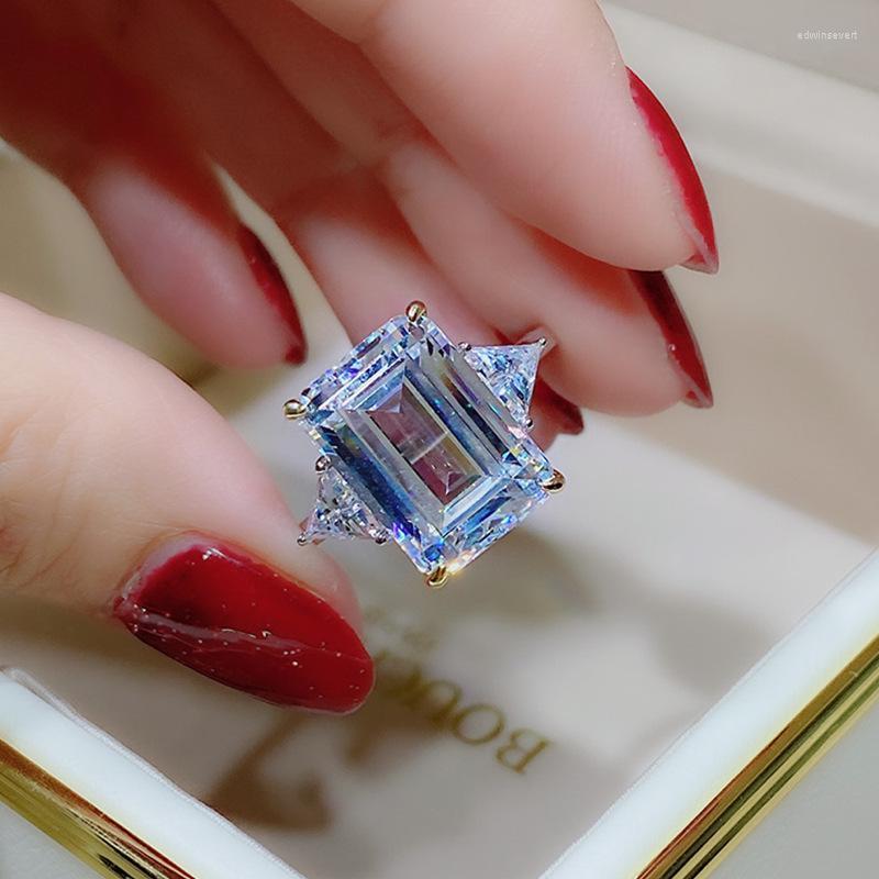 Wedding Rings Geometric Crystal Square Stone Ring Luxury Female Rainbow Zircon Dainty Silver Color Big Engagement For Women Edwi22
Wedding Rings Geometric Crystal Square Stone Ring Luxury Female Rainbow Zircon Dainty Silver Color Big Engagement For Women Edwi22