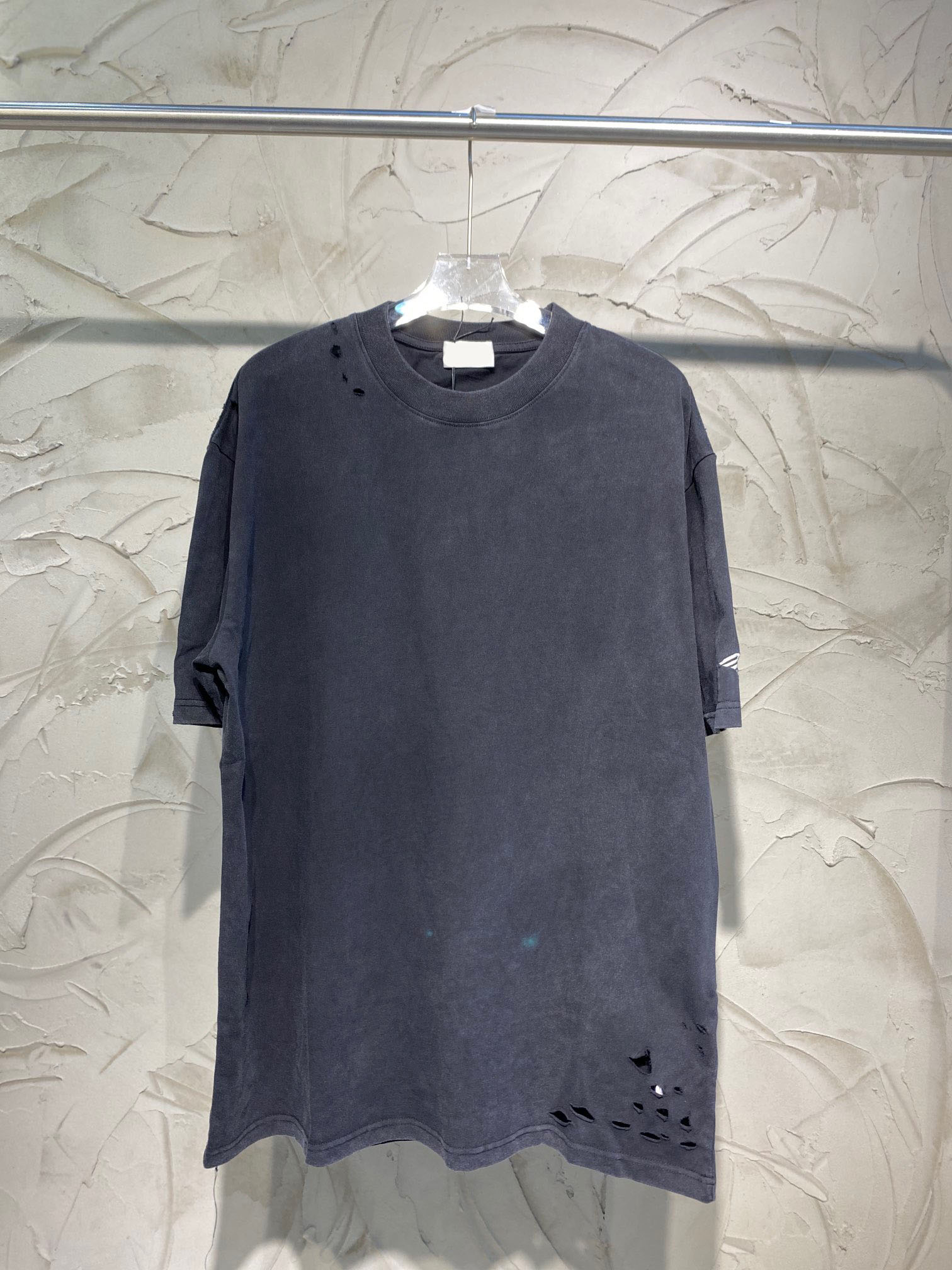 Men's Plus Tees & Polos Round neck embroidered and printed polar style summer wear with street pure cotton M set shorts tshirt set 2r
Men's Plus Tees & Polos Round neck embroidered and printed polar style summer wear with street pure cotton M set shorts tshirt set 2r