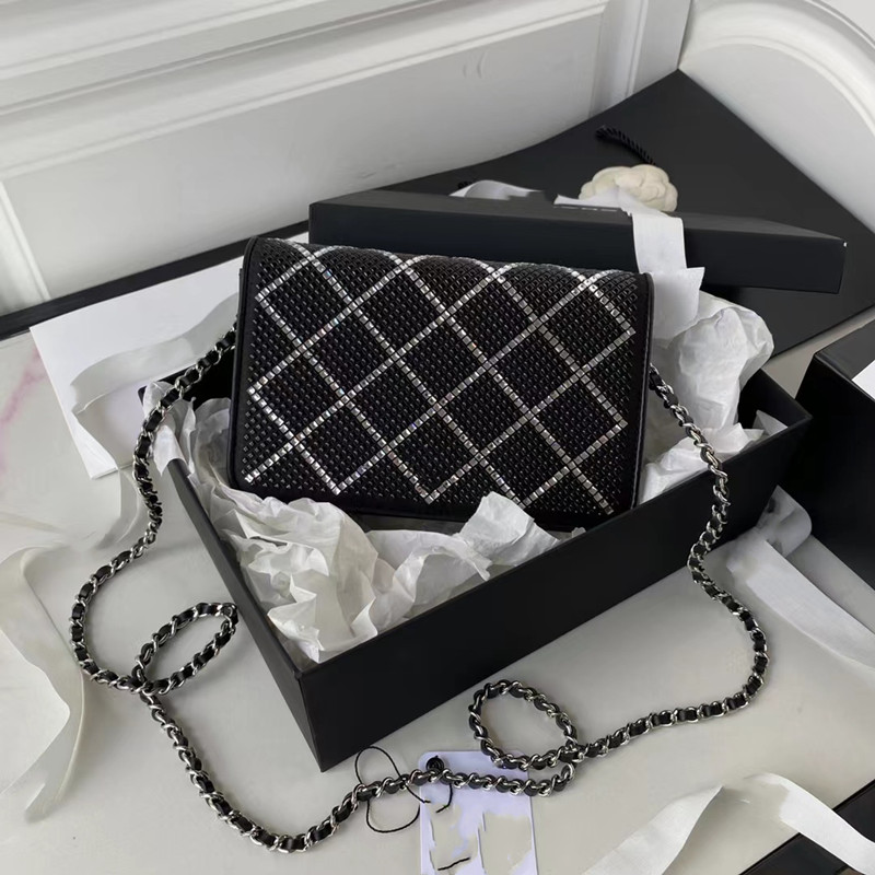 Shoulder Bags Top Handmade Designer Luxury Woc Rhinestone 22a Cross Body Chain Flip Classic Leather Casual Famous Brand Original Ap2853 Gift Box, Black
Shoulder Bags Top Handmade Designer Luxury Woc Rhinestone 22a Cross Body Chain Flip Classic Leather Casual Famous Brand Original Ap2853 Gift Box, Black
