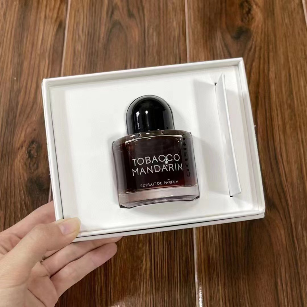 Hot Perfume for Man Woman Byred Perfumes Tobacco Mandarin 50ml EAU De Parfum EDP Fragrance Nature Spray Long Lasting Fragrances Fast Delivery Wholesale
Hot Perfume for Man Woman Byred Perfumes Tobacco Mandarin 50ml EAU De Parfum EDP Fragrance Nature Spray Long Lasting Fragrances Fast Delivery Wholesale